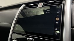 2024 (24) LAND ROVER DISCOVERY 3.0 D300 Metropolitan Edition 5dr Auto 5003857