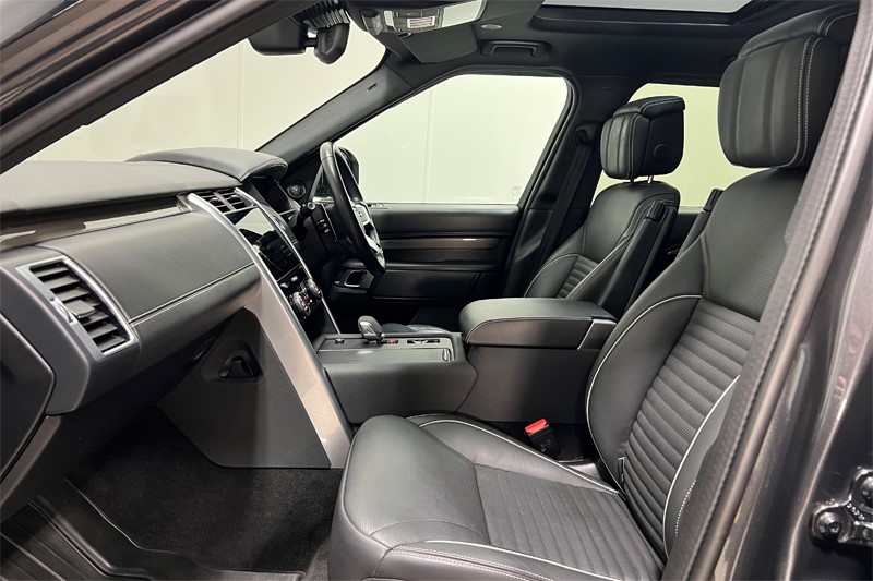 2024 (24) LAND ROVER DISCOVERY 3.0 D300 Metropolitan Edition 5dr Auto 5003826