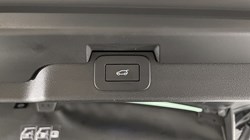 2024 (24) LAND ROVER DISCOVERY 3.0 D300 Metropolitan Edition 5dr Auto 5003873