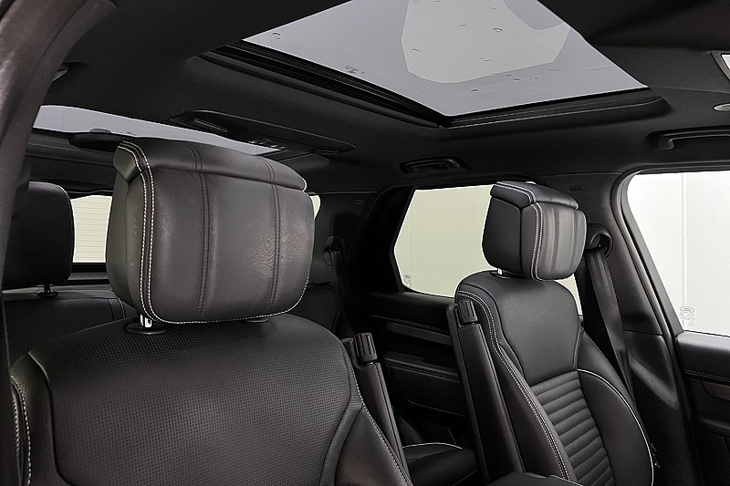 2024 (24) LAND ROVER DISCOVERY 3.0 D300 Metropolitan Edition 5dr Auto 5003843