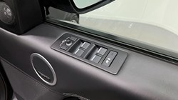 2024 (24) LAND ROVER DISCOVERY 3.0 D300 Metropolitan Edition 5dr Auto 5003839