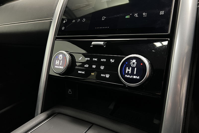 2024 (24) LAND ROVER DISCOVERY 3.0 D300 Metropolitan Edition 5dr Auto 5003851