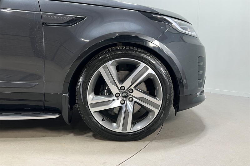 2024 (24) LAND ROVER DISCOVERY 3.0 D300 Metropolitan Edition 5dr Auto 5003831