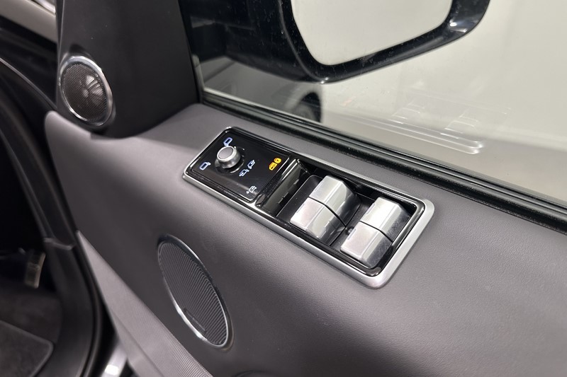 2022 (71) LAND ROVER RANGE ROVER SPORT 2.0 P400e HSE Dynamic Black 5dr Auto 5028501