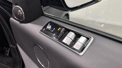 2022 (71) LAND ROVER RANGE ROVER SPORT 2.0 P400e HSE Dynamic Black 5dr Auto 5028501