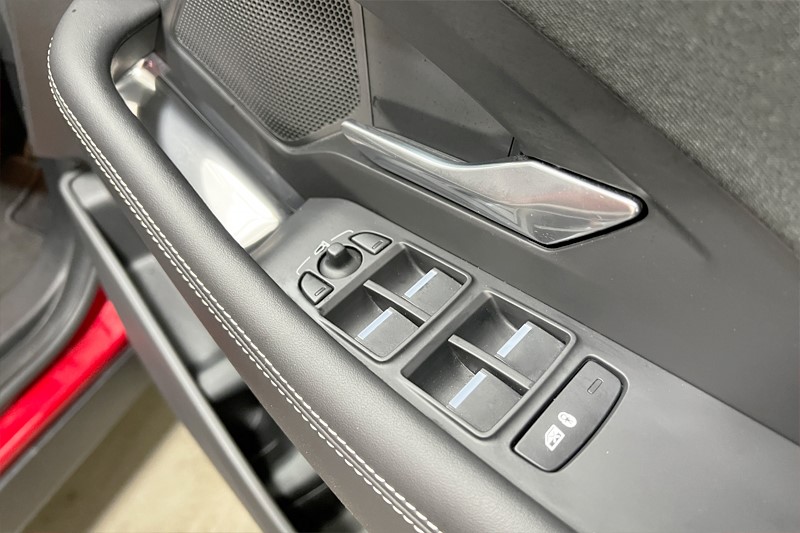 2023 (23) JAGUAR E-PACE 2.0 D200 R-Dynamic HSE 5dr Auto 4983500