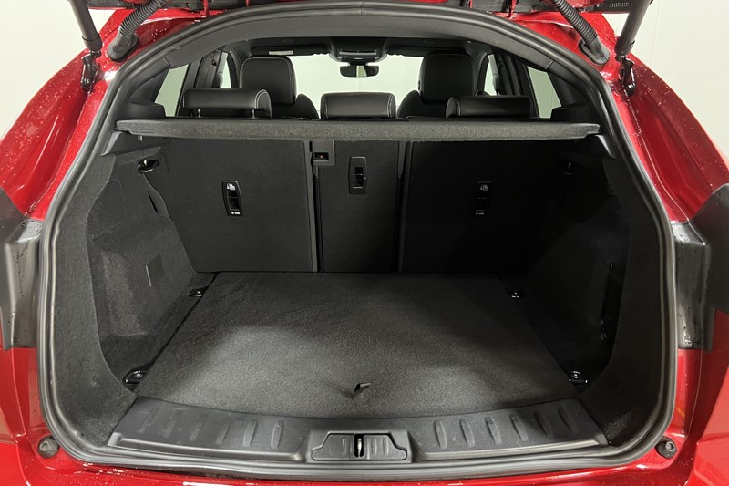 2023 (23) JAGUAR E-PACE 2.0 D200 R-Dynamic HSE 5dr Auto 4983524