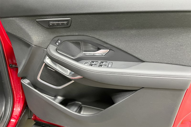 2023 (23) JAGUAR E-PACE 2.0 D200 R-Dynamic HSE 5dr Auto 4983499