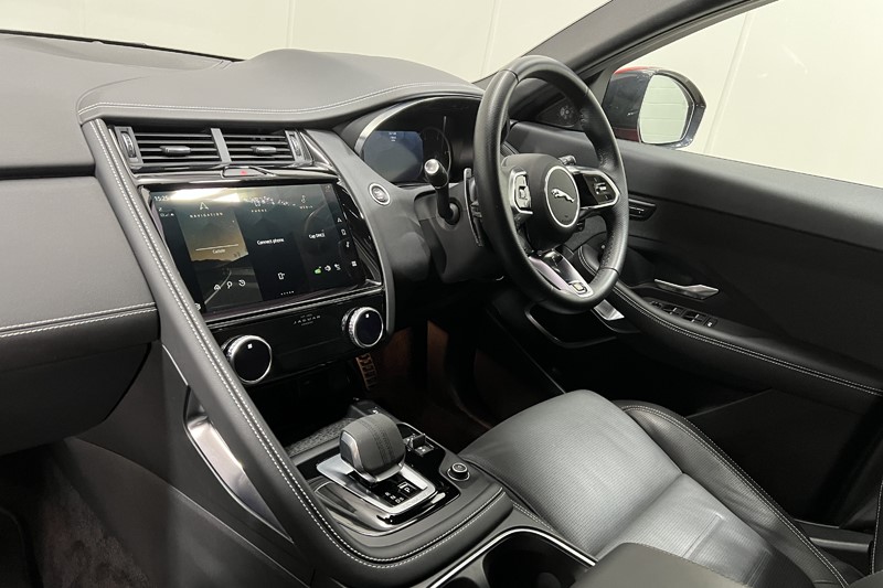 2023 (23) JAGUAR E-PACE 2.0 D200 R-Dynamic HSE 5dr Auto 4983521