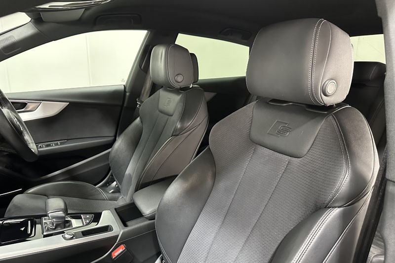 2022 (22) AUDI A5 40 TDI 204 Quattro S Line 5dr S Tronic 4985567