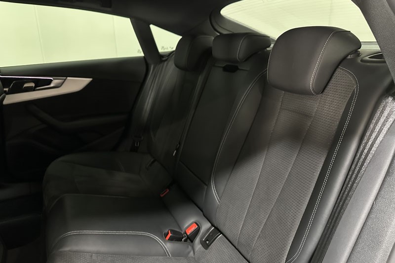 2022 (22) AUDI A5 40 TDI 204 Quattro S Line 5dr S Tronic 4985569