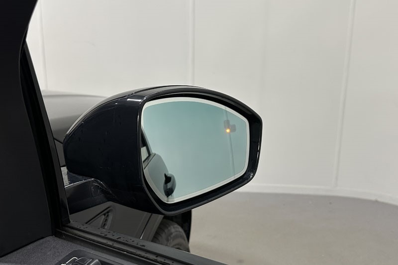 2023 (23) LAND ROVER DISCOVERY SPORT 1.5 P300e R-Dynamic SE 5dr Auto [5 Seat] 5031915