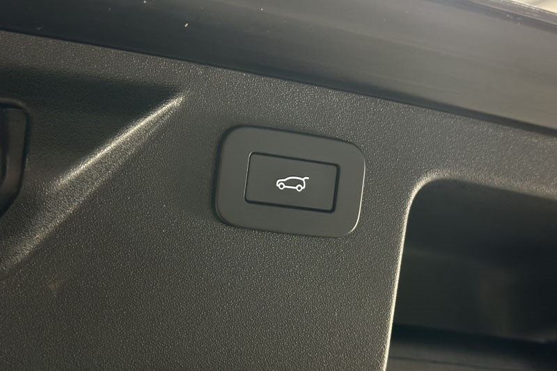 2023 (23) LAND ROVER DISCOVERY SPORT 1.5 P300e R-Dynamic SE 5dr Auto [5 Seat] 5031941