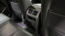 2021 (21) JAGUAR F-PACE 2.0 D200 R-Dynamic S 5dr Auto AWD 5036373