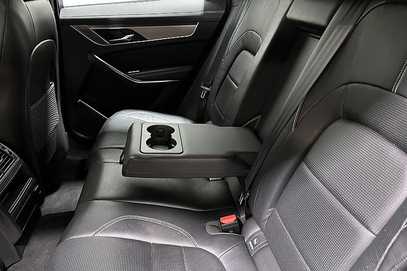 2021 (21) JAGUAR F-PACE 2.0 D200 R-Dynamic S 5dr Auto AWD 5036402