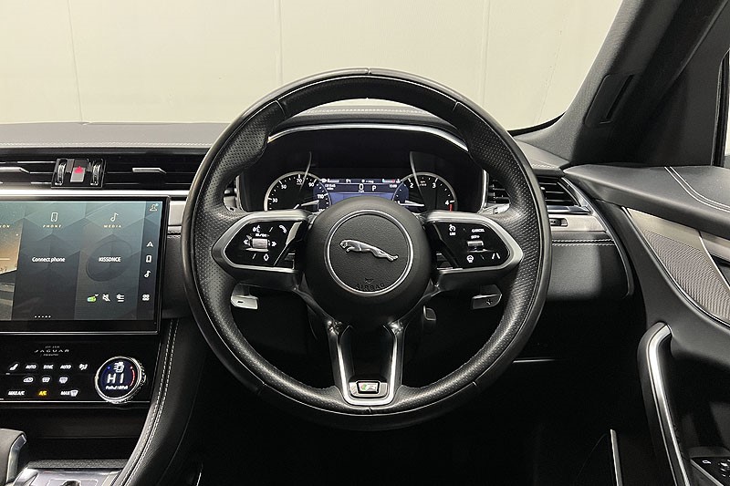 2021 (21) JAGUAR F-PACE 2.0 D200 R-Dynamic S 5dr Auto AWD 5036372