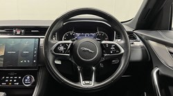 2021 (21) JAGUAR F-PACE 2.0 D200 R-Dynamic S 5dr Auto AWD 5036372