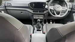 2020 (20) VOLKSWAGEN T-CROSS 1.0 TSI 115 SE 5dr 5362016