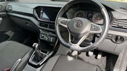 2020 (20) VOLKSWAGEN T-CROSS 1.0 TSI 115 SE 5dr 5362017