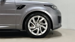 2020 (70) LAND ROVER RANGE ROVER SPORT 3.0 D300 HSE Dynamic 5dr Auto 4986840
