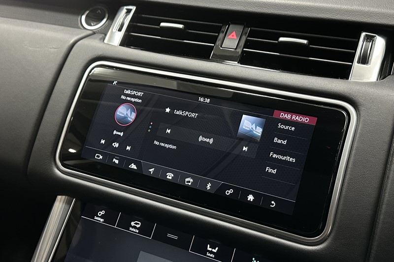 2020 (70) LAND ROVER RANGE ROVER SPORT 3.0 D300 HSE Dynamic 5dr Auto 4986863