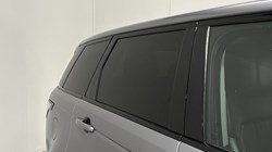 2020 (70) LAND ROVER RANGE ROVER SPORT 3.0 D300 HSE Dynamic 5dr Auto 4986883