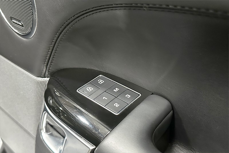 2020 (70) LAND ROVER RANGE ROVER SPORT 3.0 D300 HSE Dynamic 5dr Auto 4986846