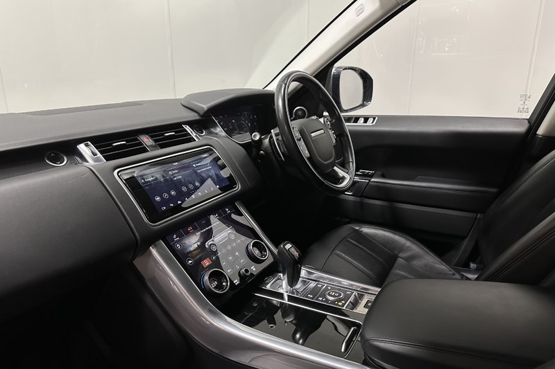 2020 (70) LAND ROVER RANGE ROVER SPORT 3.0 D300 HSE Dynamic 5dr Auto 4986867