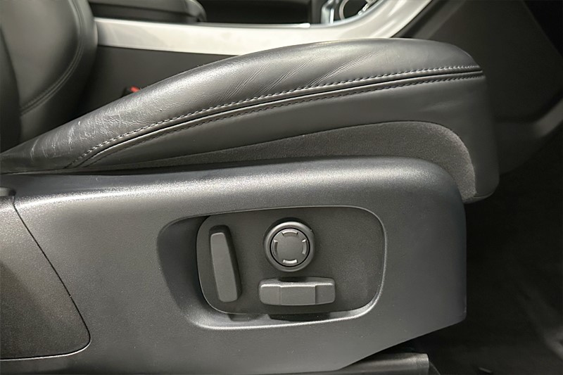 2020 (70) LAND ROVER RANGE ROVER SPORT 3.0 D300 HSE Dynamic 5dr Auto 4986850