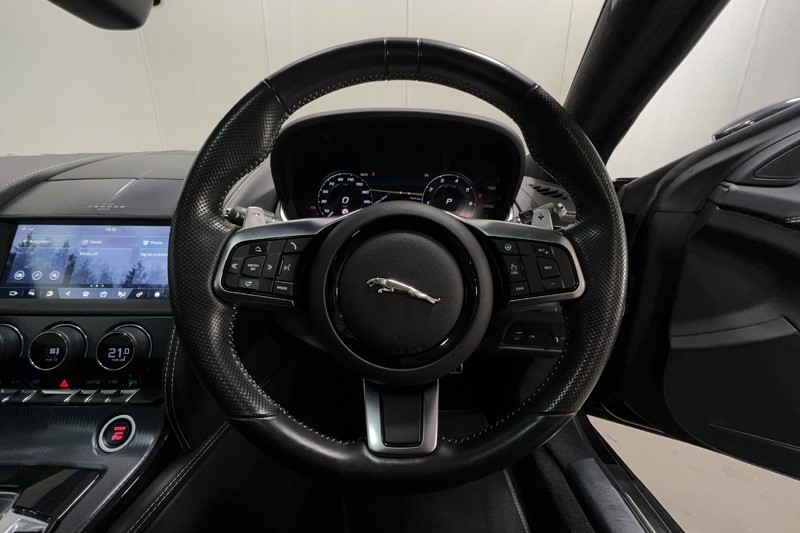 2022 (72) JAGUAR F-TYPE 5.0 P450 S/C V8 R-Dynamic Black 2dr Auto AWD 4990821