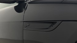 2022 (72) JAGUAR F-TYPE 5.0 P450 S/C V8 R-Dynamic Black 2dr Auto AWD 4990855