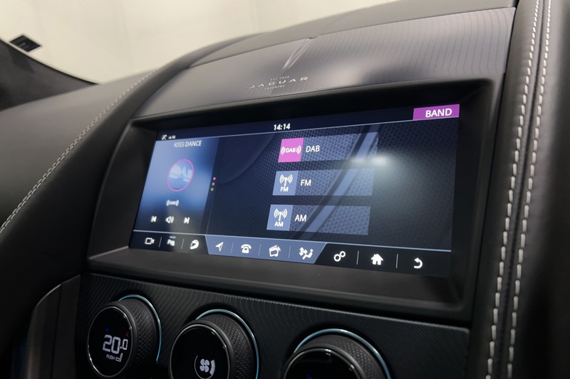 2022 (72) JAGUAR F-TYPE 5.0 P450 S/C V8 R-Dynamic Black 2dr Auto AWD 4990837