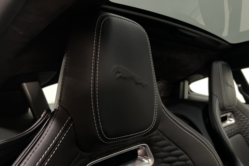 2022 (72) JAGUAR F-TYPE 5.0 P450 S/C V8 R-Dynamic Black 2dr Auto AWD 4990820