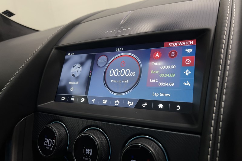 2022 (72) JAGUAR F-TYPE 5.0 P450 S/C V8 R-Dynamic Black 2dr Auto AWD 4990833