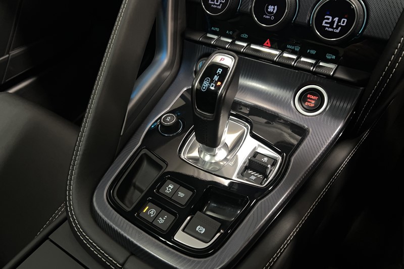 2022 (72) JAGUAR F-TYPE 5.0 P450 S/C V8 R-Dynamic Black 2dr Auto AWD 4990825