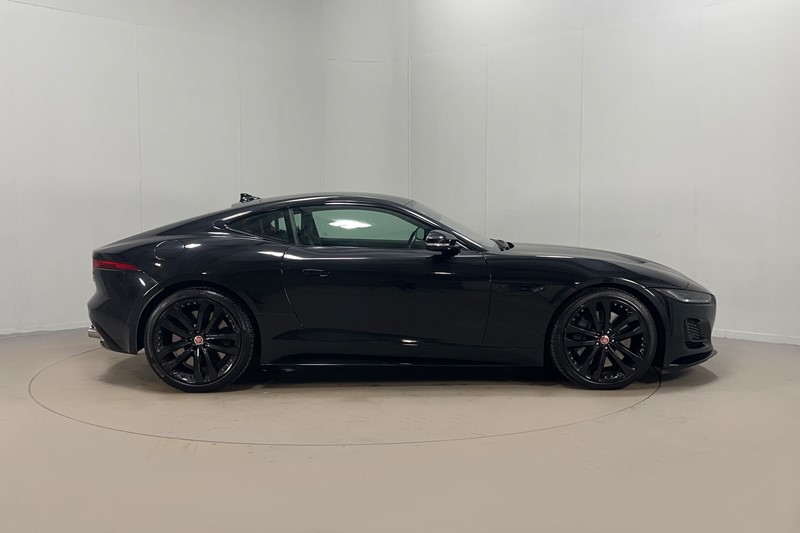 2022 (72) JAGUAR F-TYPE 5.0 P450 S/C V8 R-Dynamic Black 2dr Auto AWD 4990808