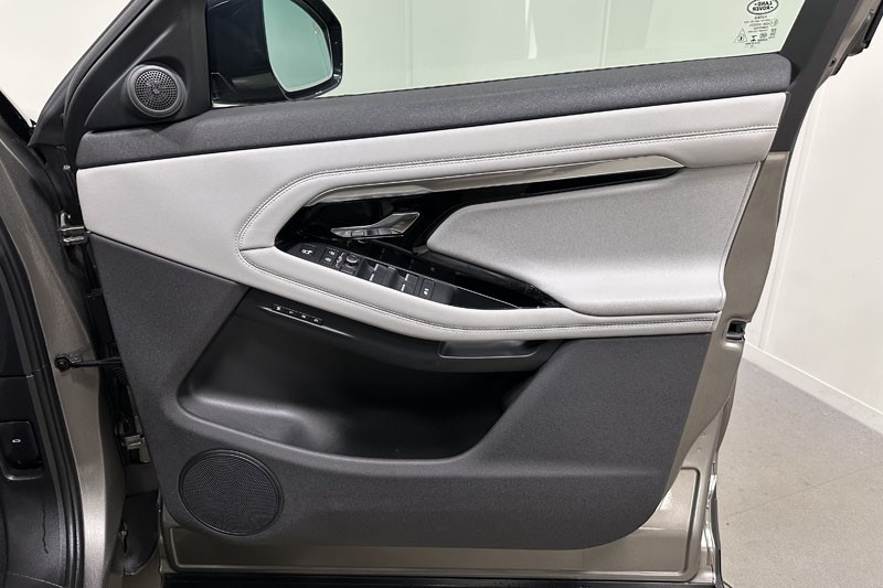 2021 (70) LAND ROVER RANGE ROVER EVOQUE 2.0 D165 SE 5dr Auto 4997893