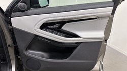 2021 (70) LAND ROVER RANGE ROVER EVOQUE 2.0 D165 SE 5dr Auto 4997893