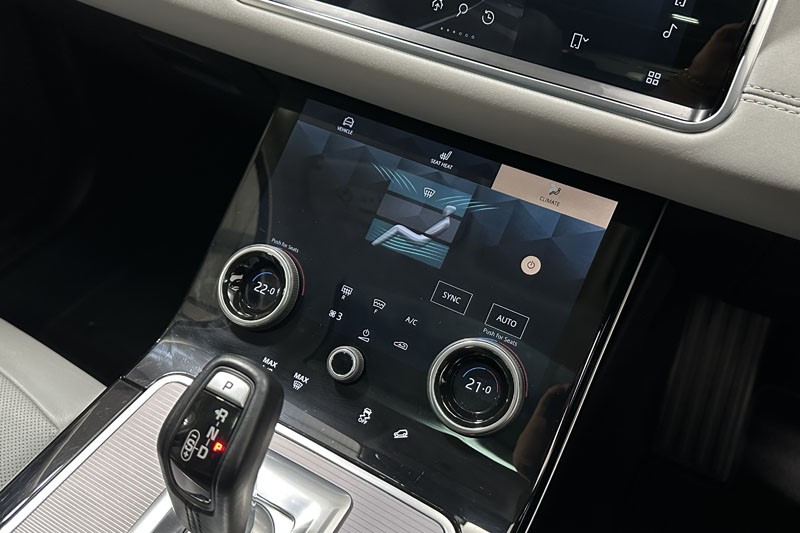 2021 (70) LAND ROVER RANGE ROVER EVOQUE 2.0 D165 SE 5dr Auto 4997904