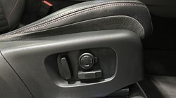 2020 (70) LAND ROVER DISCOVERY SPORT 2.0 P250 R-Dynamic HSE 5dr Auto 4984569