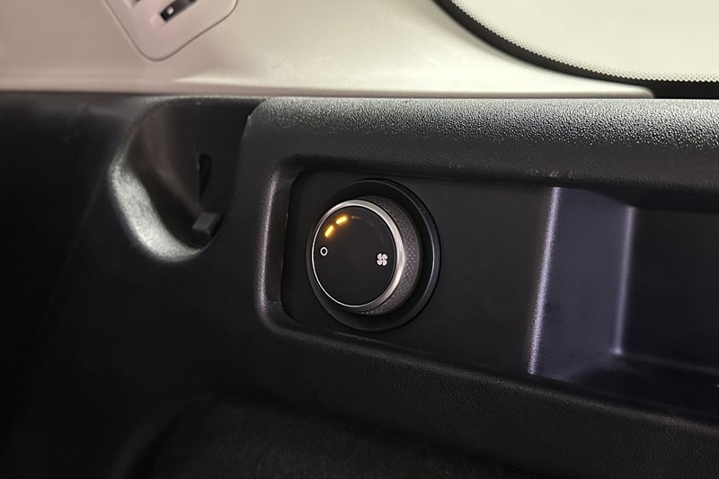 2023 (73) LAND ROVER DISCOVERY SPORT 2.0 D200 S 5dr Auto [7 Seat] 5009083