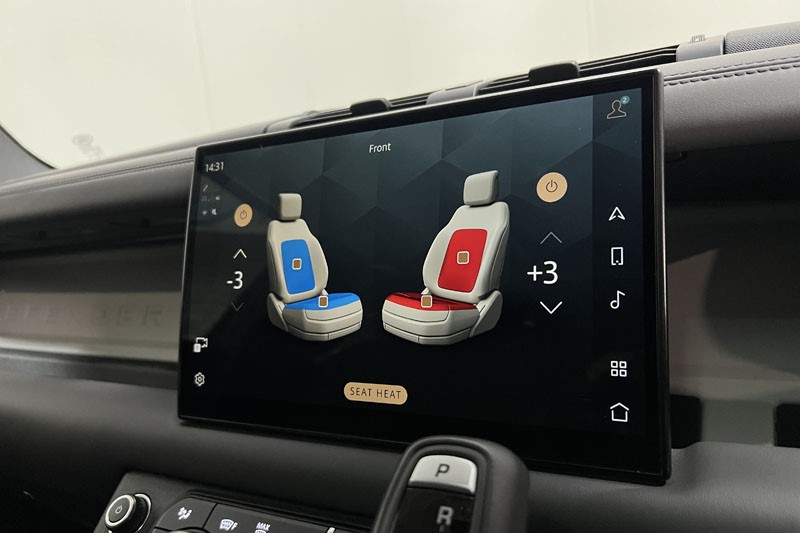 2023 (72) LAND ROVER DEFENDER 3.0 D250 HSE 110 5dr Auto 5003251