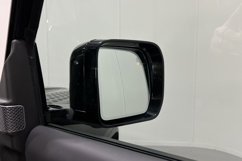 2023 (72) LAND ROVER DEFENDER 3.0 D250 HSE 110 5dr Auto 5003232