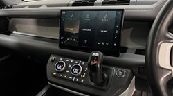 2023 (72) LAND ROVER DEFENDER 3.0 D250 HSE 110 5dr Auto 5003241