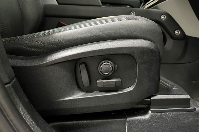 2023 (72) LAND ROVER DEFENDER 3.0 D250 HSE 110 5dr Auto 5003233