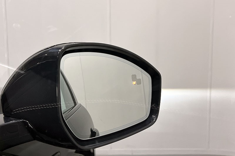 2021 (21) JAGUAR F-PACE 2.0 D200 R-Dynamic HSE 5dr Auto AWD 5082357