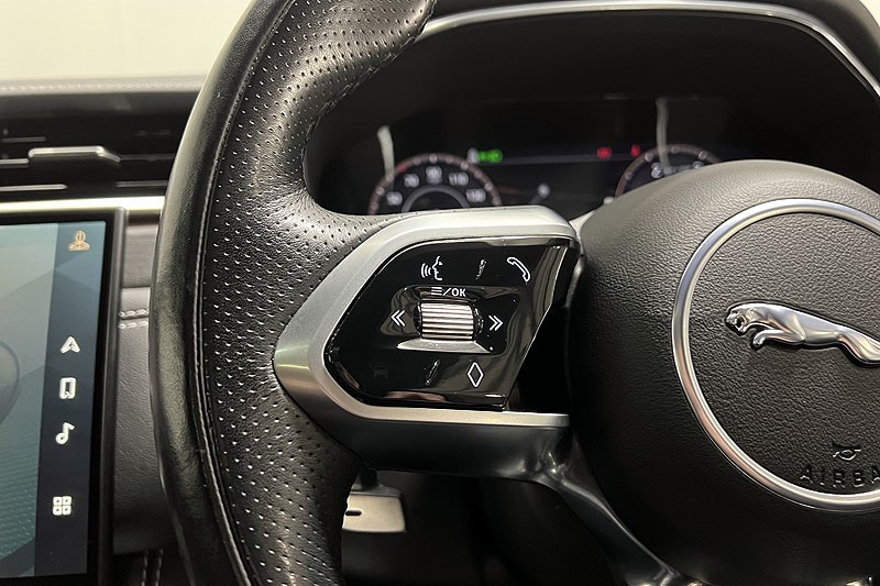 2021 (21) JAGUAR F-PACE 2.0 D200 R-Dynamic HSE 5dr Auto AWD 5082362