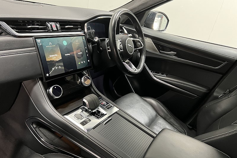 2021 (21) JAGUAR F-PACE 2.0 D200 R-Dynamic HSE 5dr Auto AWD 5082375