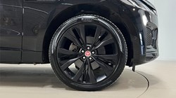 2021 (21) JAGUAR F-PACE 2.0 D200 R-Dynamic HSE 5dr Auto AWD 5082349