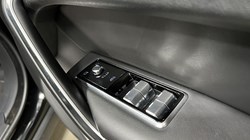 2021 (21) JAGUAR F-PACE 2.0 D200 R-Dynamic HSE 5dr Auto AWD 5082355